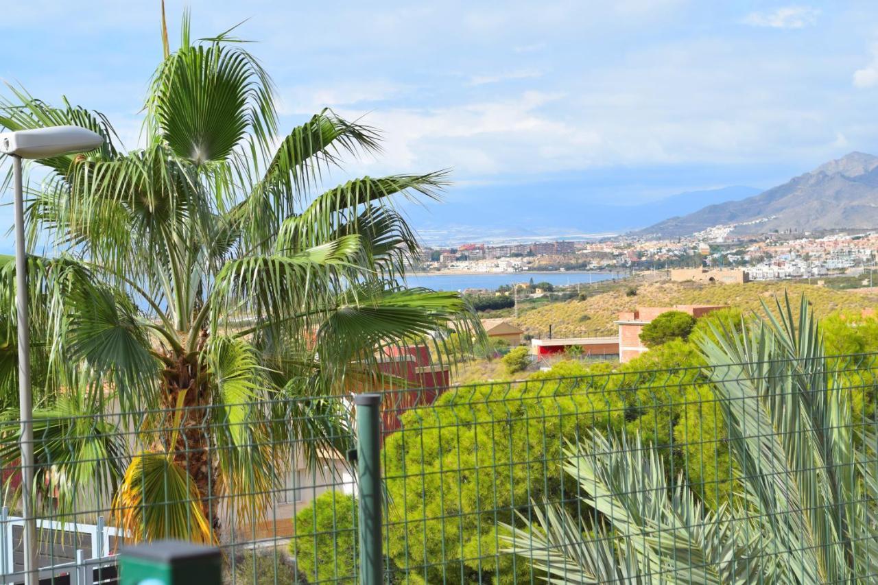 Apartamento Con Hermoso Jardin Y Ac Isla Plana Ngoại thất bức ảnh