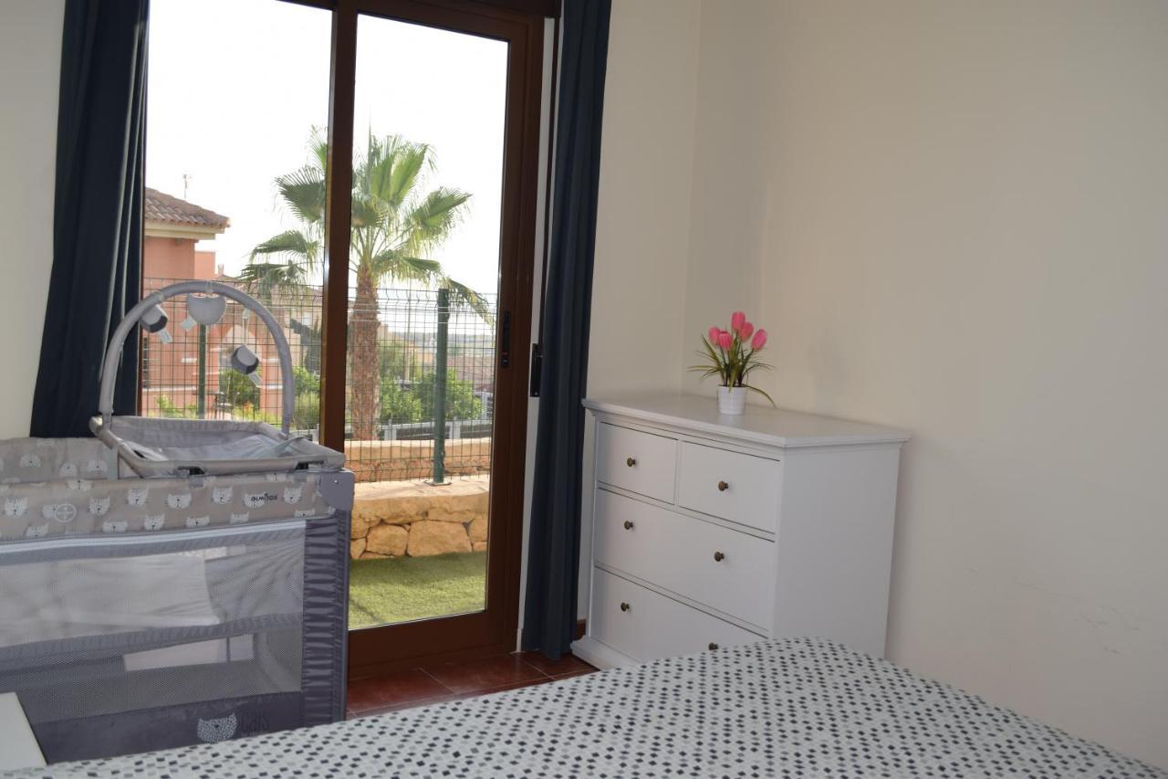 Apartamento Con Hermoso Jardin Y Ac Isla Plana Ngoại thất bức ảnh