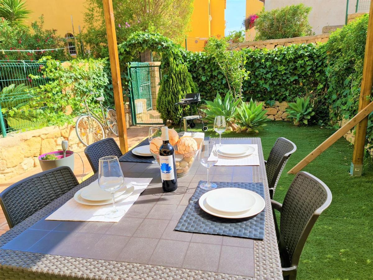 Apartamento Con Hermoso Jardin Y Ac Isla Plana Ngoại thất bức ảnh