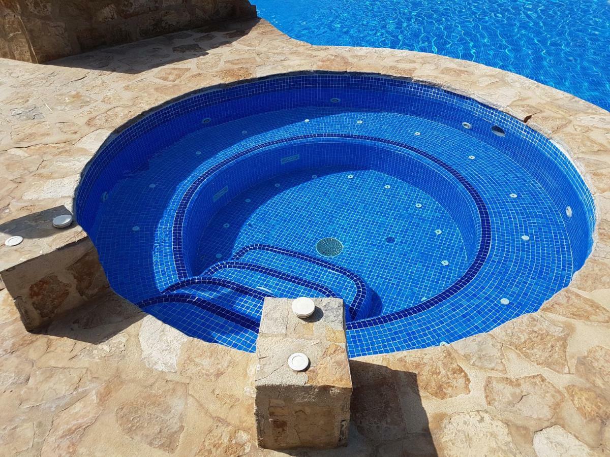 Apartamento Con Hermoso Jardin Y Ac Isla Plana Ngoại thất bức ảnh